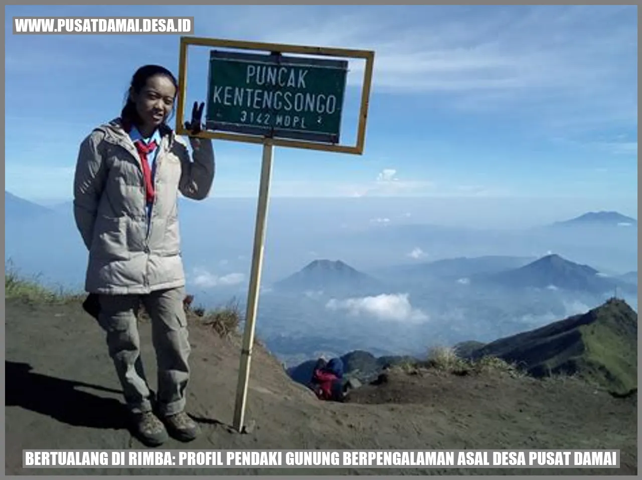 Pendaki gunung di hutan